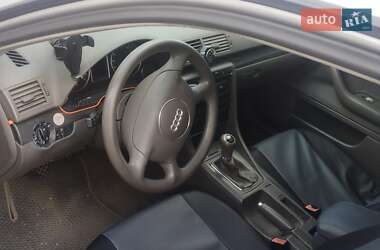 Седан Audi A4 2001 в 