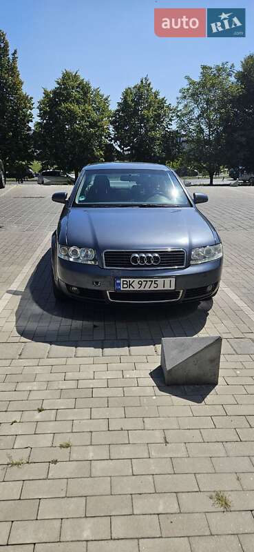 Audi A4 2001