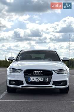 Седан Audi A4 2013 в 