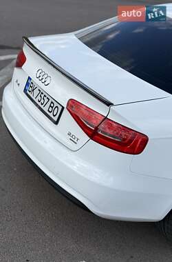 Седан Audi A4 2013 в 