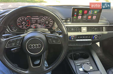 Седан Audi A4 2018 в 