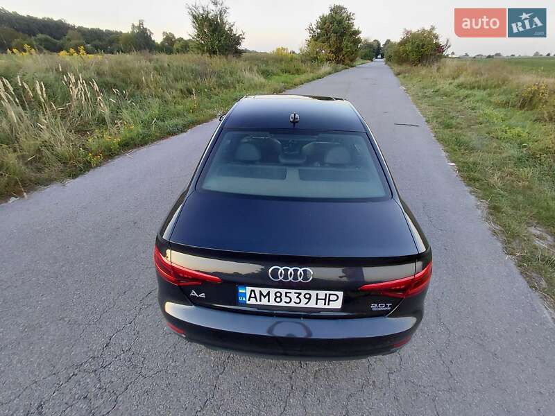 Седан Audi A4 2017 в Звягеле