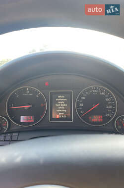 Универсал Audi A4 2003 в 