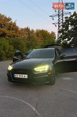Седан Audi A4 2016 в Дніпрі