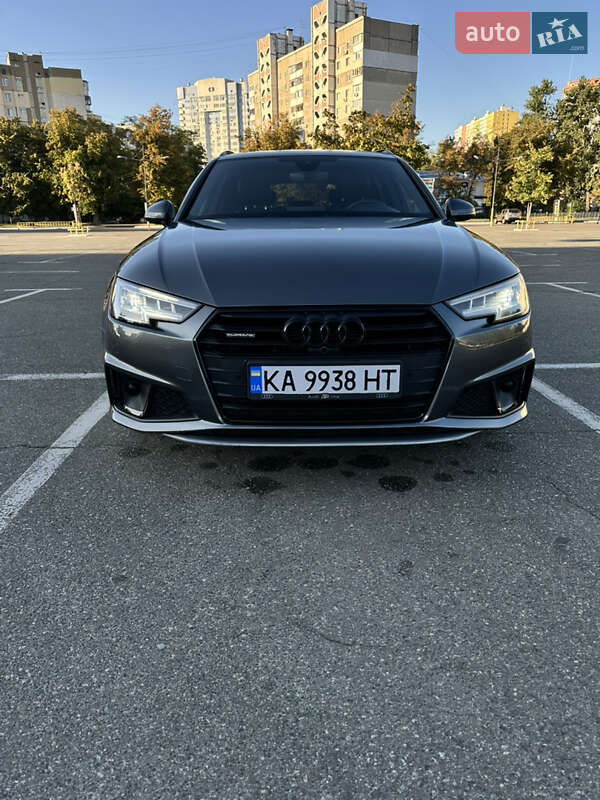 Универсал Audi A4 2016 в Киеве