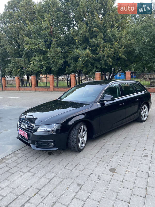Универсал Audi A4 2009 в Луцке