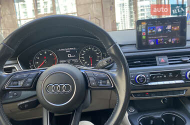 Седан Audi A4 2016 в Киеве