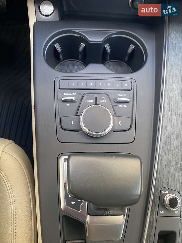 Седан Audi A4 2016 в Києві