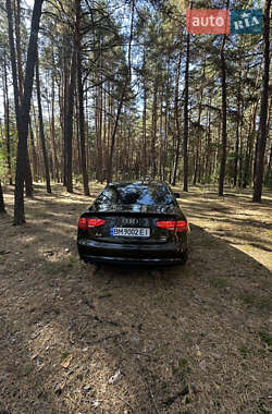 Седан Audi A4 2012 в 