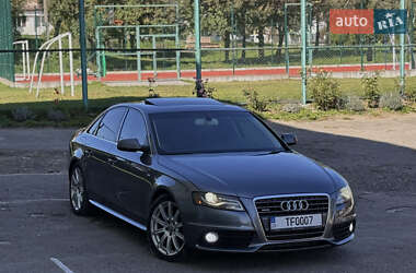 Седан Audi A4 2012 в 
