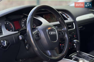 Седан Audi A4 2012 в 