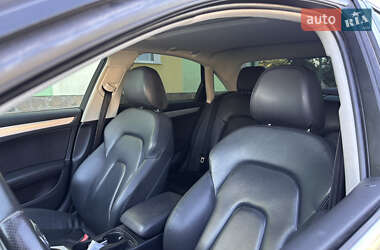 Седан Audi A4 2012 в 