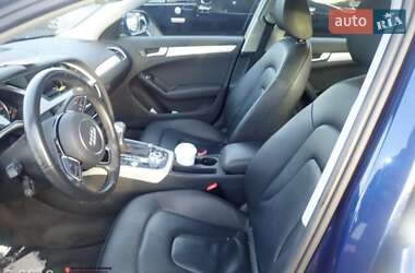 Седан Audi A4 2015 в 