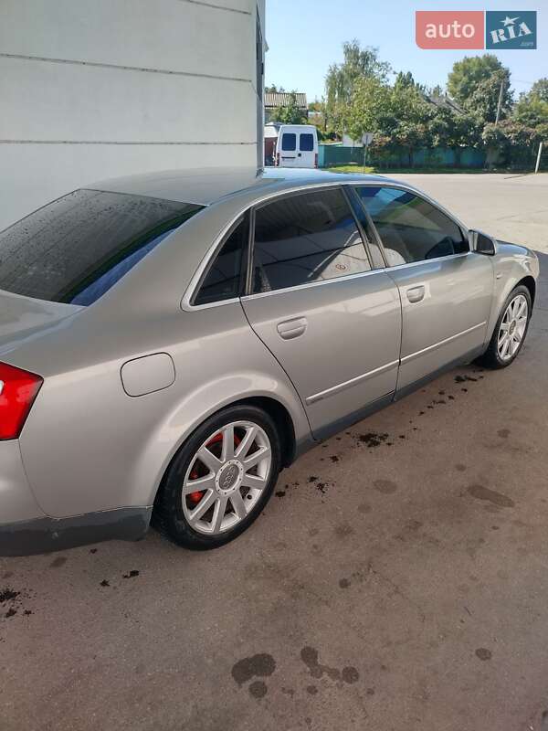 Седан Audi A4 2001 в Кременчуге