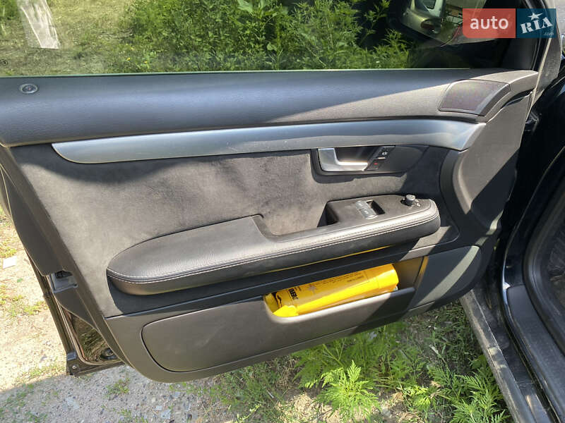 Седан Audi A4 2001 в Кропивницком