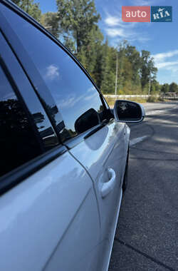 Седан Audi A4 2013 в 