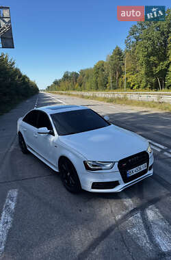 Седан Audi A4 2013 в 