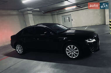 Седан Audi A4 2012 в 