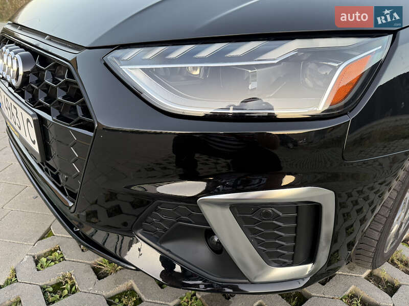 Седан Audi A4 2023 в Хмельницком