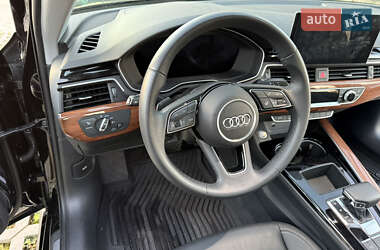 Седан Audi A4 2023 в Хмельницькому