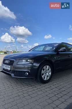 Универсал Audi A4 2010 в 
