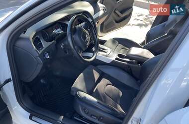Универсал Audi A4 2012 в 