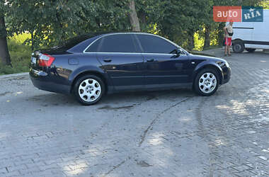Седан Audi A4 2002 в 