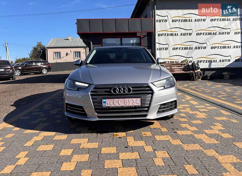 Седан Audi A4 2017 в 
