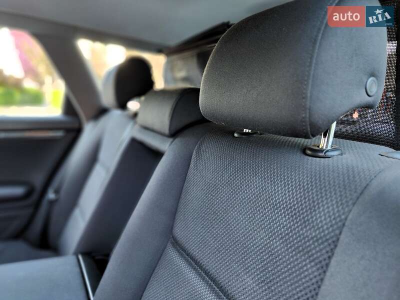 Универсал Audi A4 2004 в Киеве