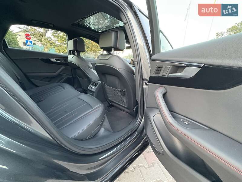 Седан Audi A4 2018 в Одессе