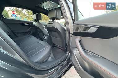 Седан Audi A4 2018 в 