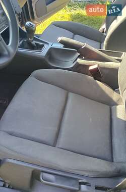 Седан Audi A4 2003 в 