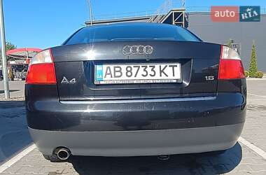 Седан Audi A4 2003 в 