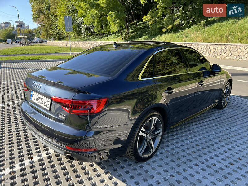 Седан Audi A4 2016 в Киеве