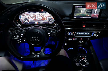 Седан Audi A4 2016 в 
