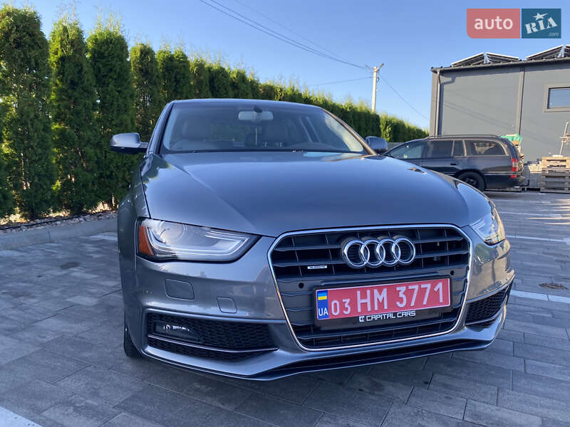 Седан Audi A4 2014 в Луцке