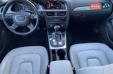 Седан Audi A4 2014 в 