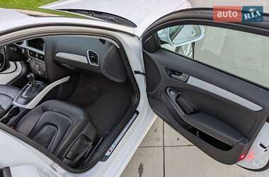Седан Audi A4 2015 в 