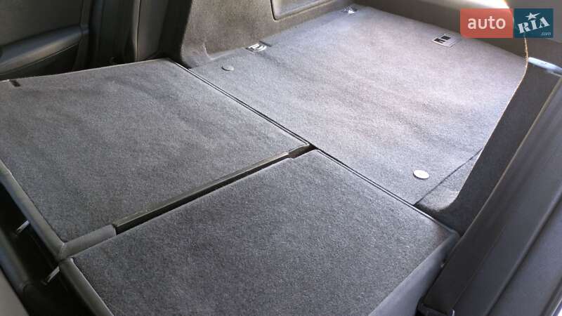 Седан Audi A4 2015 в Луцке