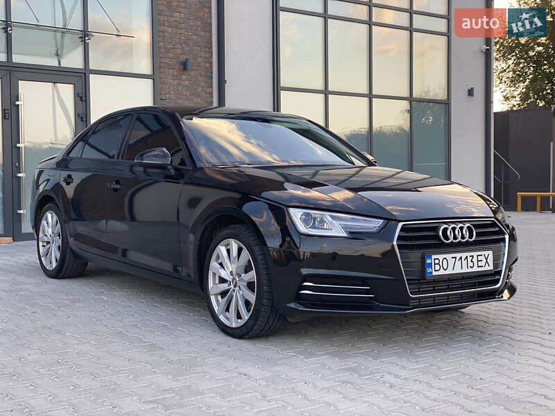 Седан Audi A4 2016 в Тернополе