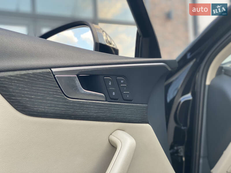 Седан Audi A4 2016 в Тернополе