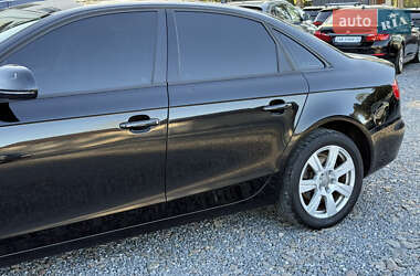 Седан Audi A4 2009 в 