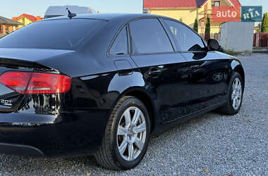 Седан Audi A4 2009 в 