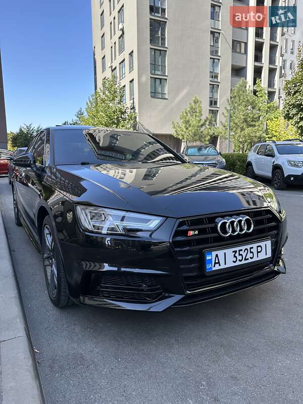 Седан Audi A4 2018 в Киеве фото 4 Седан Audi A4 2018 в Киеве