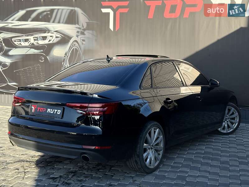 Седан Audi A4 2017 в Львове