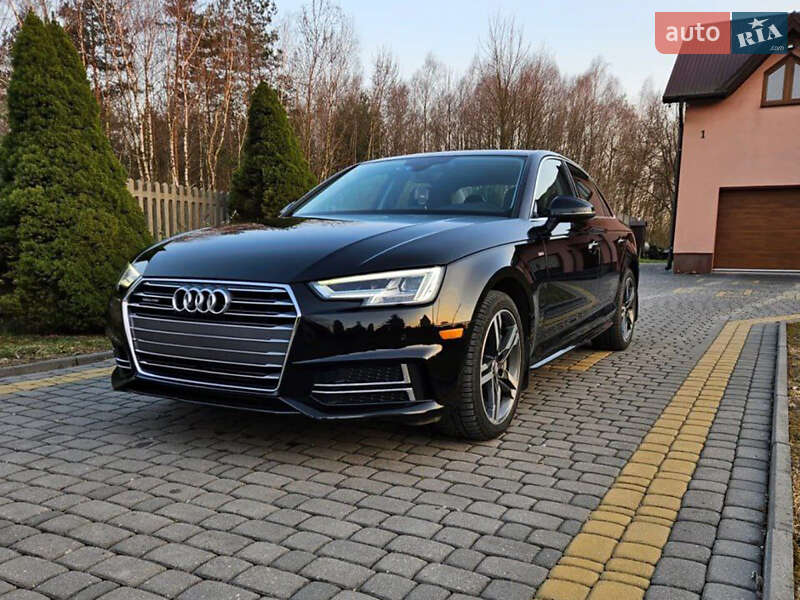 Седан Audi A4 2018 в 