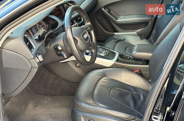 Седан Audi A4 2012 в 