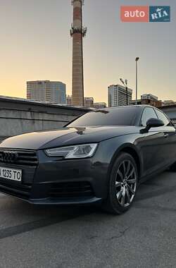 Audi A4 2017