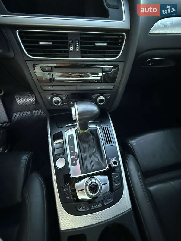 Седан Audi A4 2014 в Кривом Роге