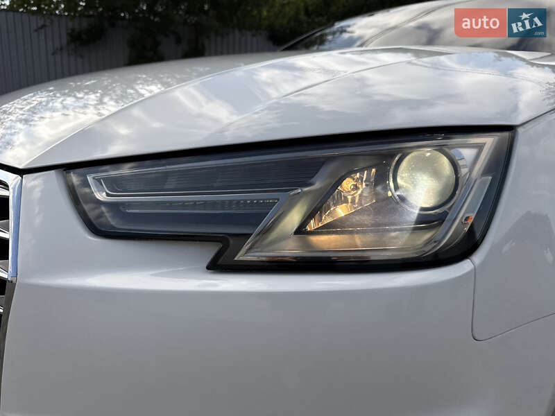 Седан Audi A4 2018 в Ивано-Франковске